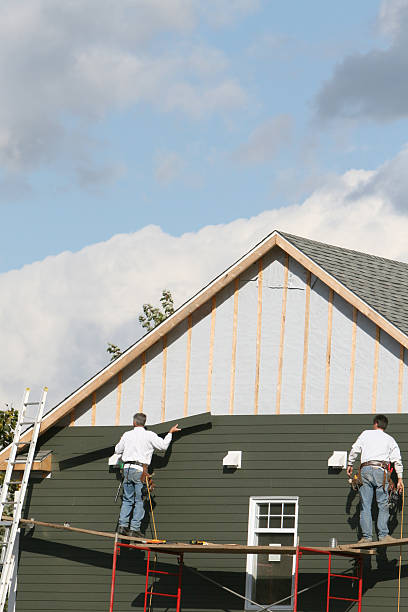 How To Choose The Right Materials for Your Siding Installation in 'Lowesville, NC